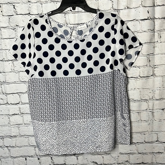 Kim Rogers Tops - Kim Rogers Polkadot Keyhole Back Blouse